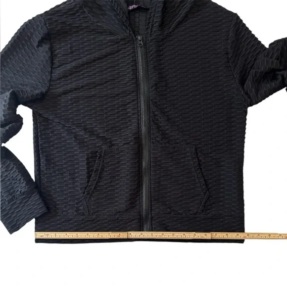 Women's Black Textured/waffled Jacket AQ Sports 2X lightweight, hood & pockets. - Picture 8 of 10